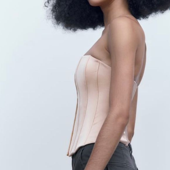 Gold satin corset - Picture 4 of 9